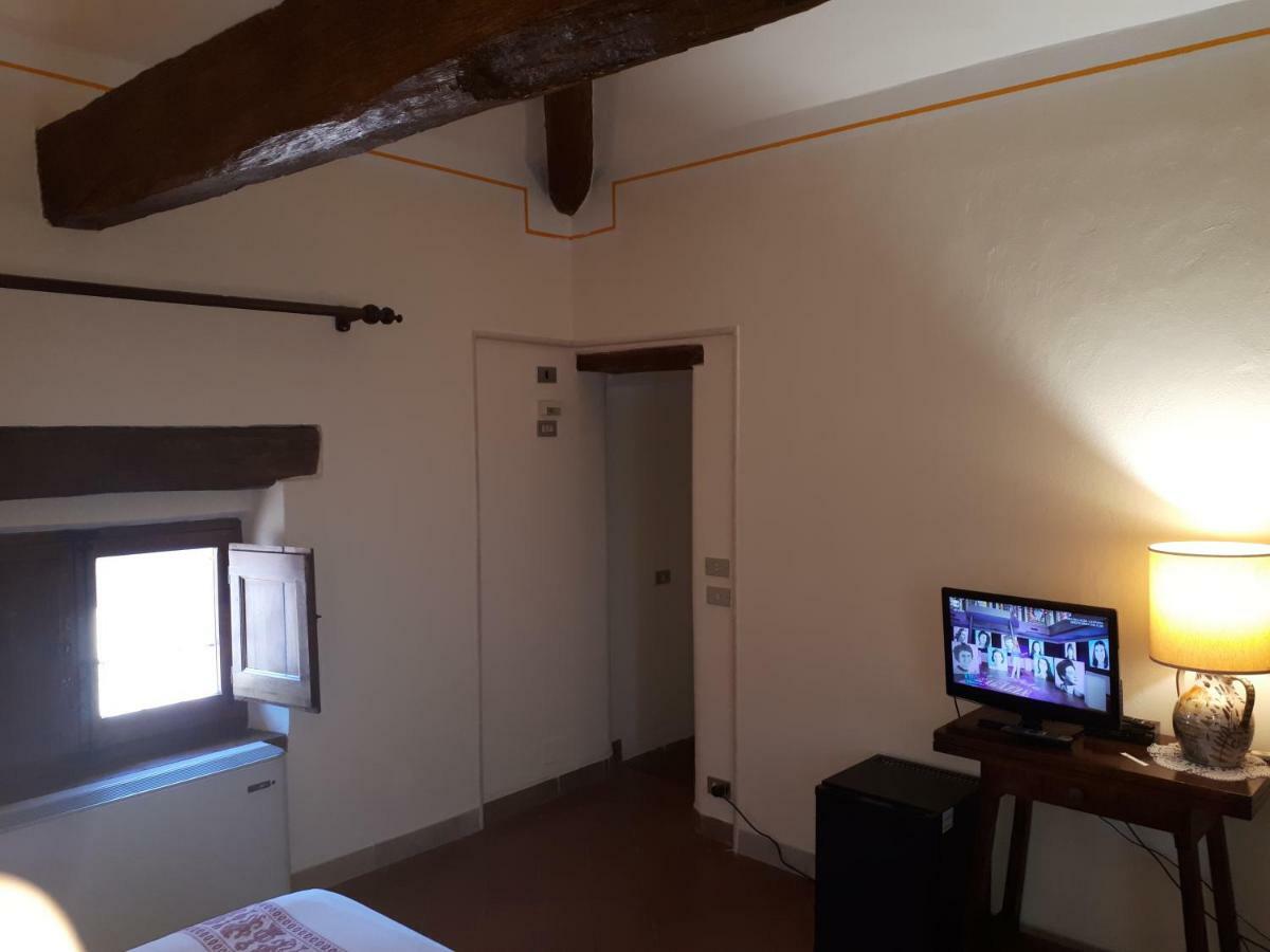 Lo Spedalicchio Hotell Bastia Umbra Eksteriør bilde
